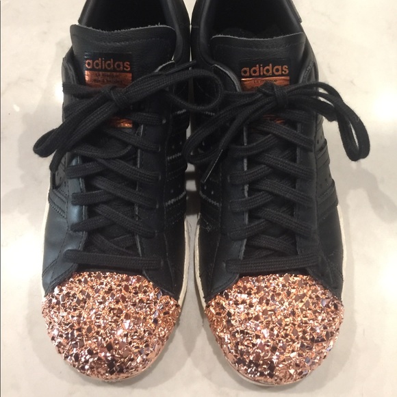 consumidor Sesión plenaria penitencia adidas Shoes | Adidas Superstars Black With Rose Gold Toes 65 | Poshmark consumidor Sesión plenaria penitencia adidas Shoes | Adidas Superstars Black With Rose Gold Toes 65 | Poshmark